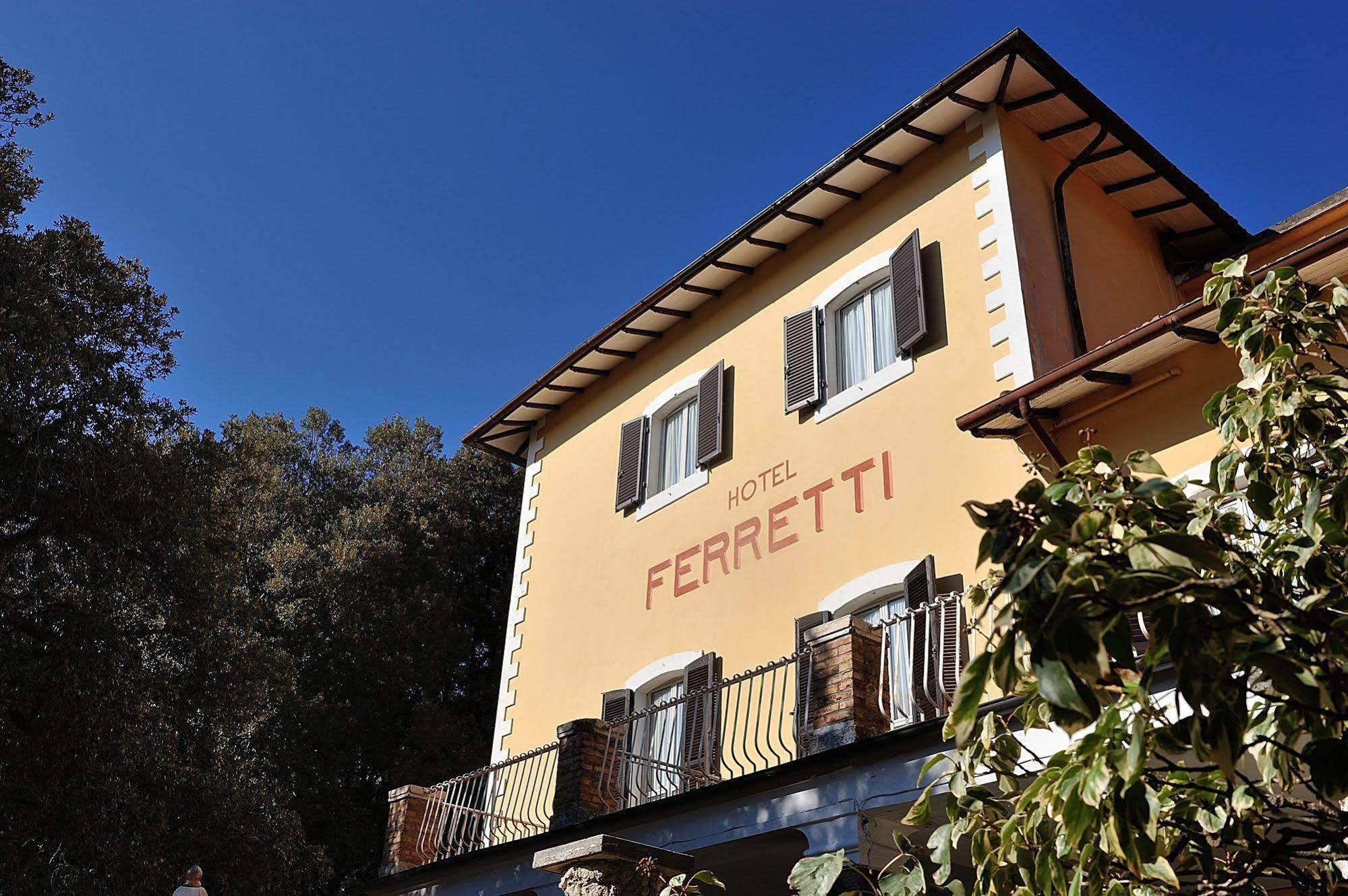 Albergo Ristorante Ferretti Monteluco Exterior photo